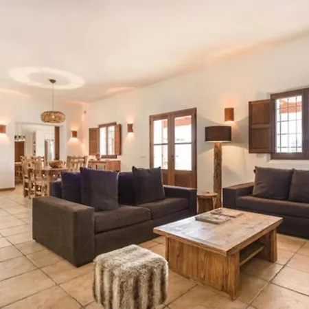Dalt S Era Villa